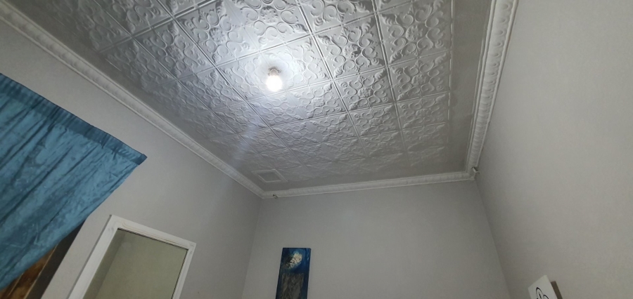 5 Bedroom Property for Sale in Waverley Free State